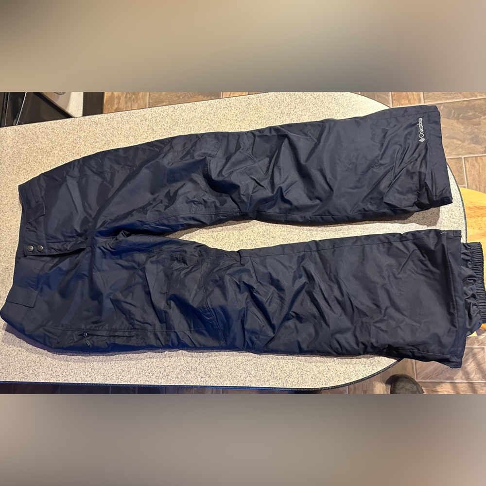Columbia Snow pants for skiing and winter sports